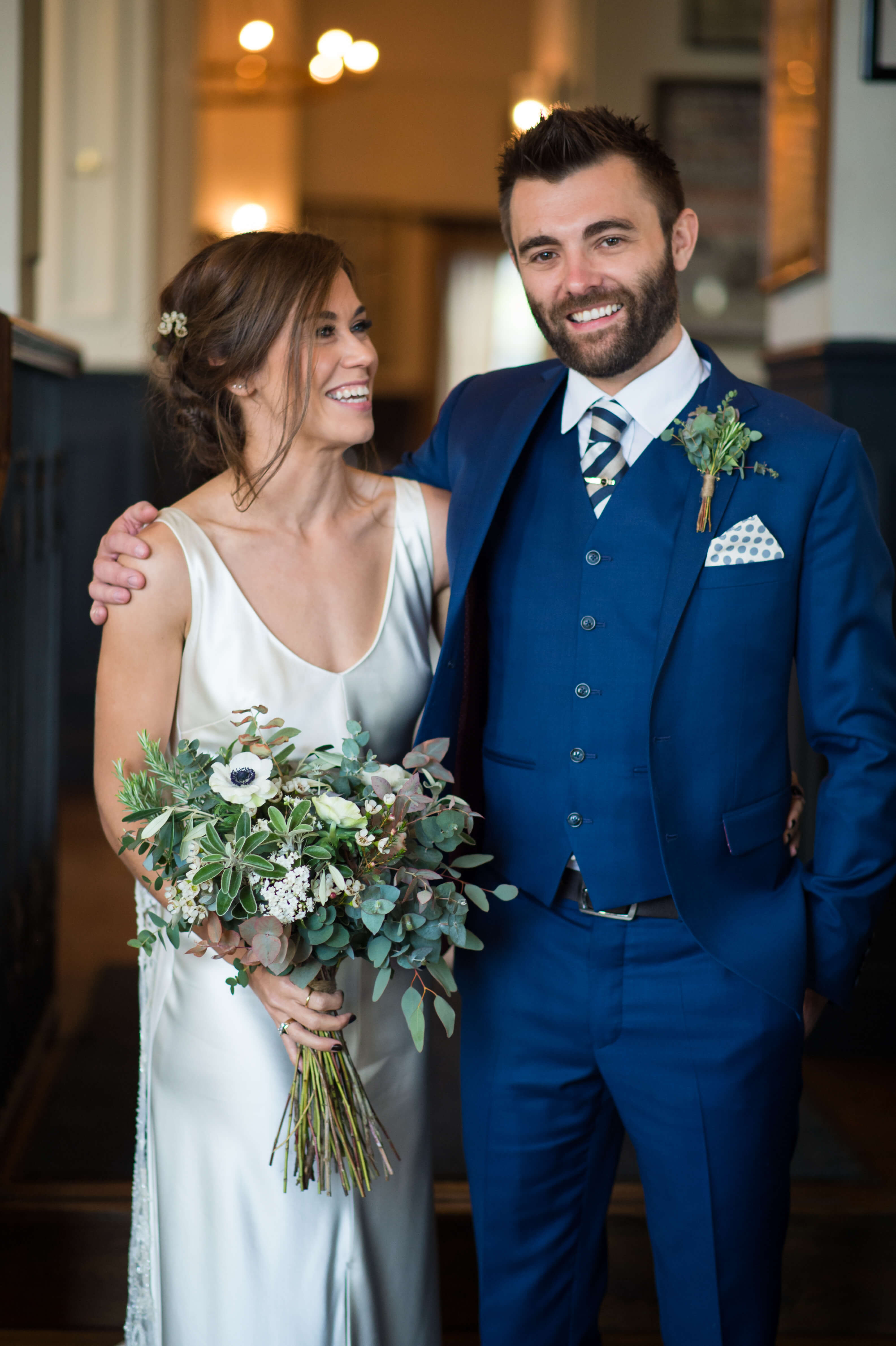 bride and groom at the rosendale pub in west dulwich