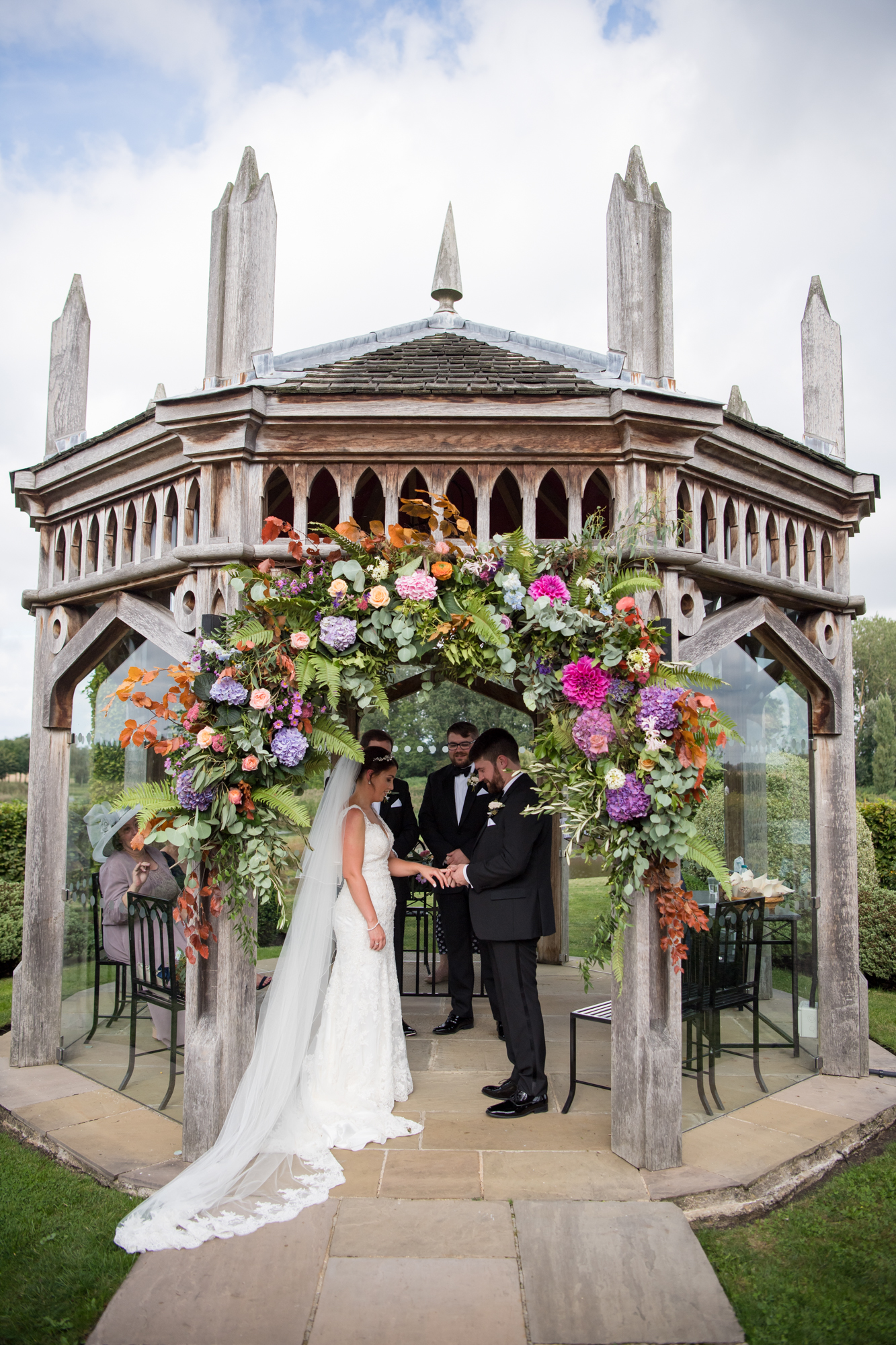 Emily Talullah wedding flowers the old hall ely